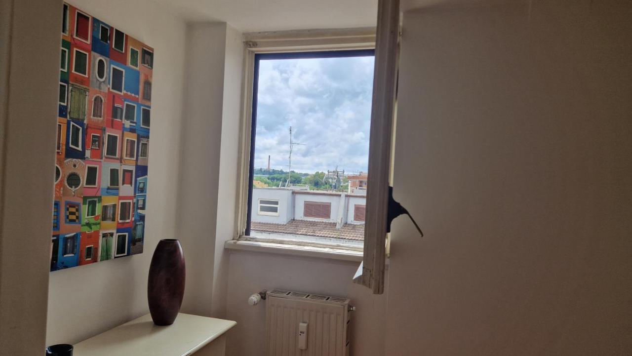Casa Di Libri - Delizioso Appartamento A 10 Min Da Trastevere 罗马 外观 照片