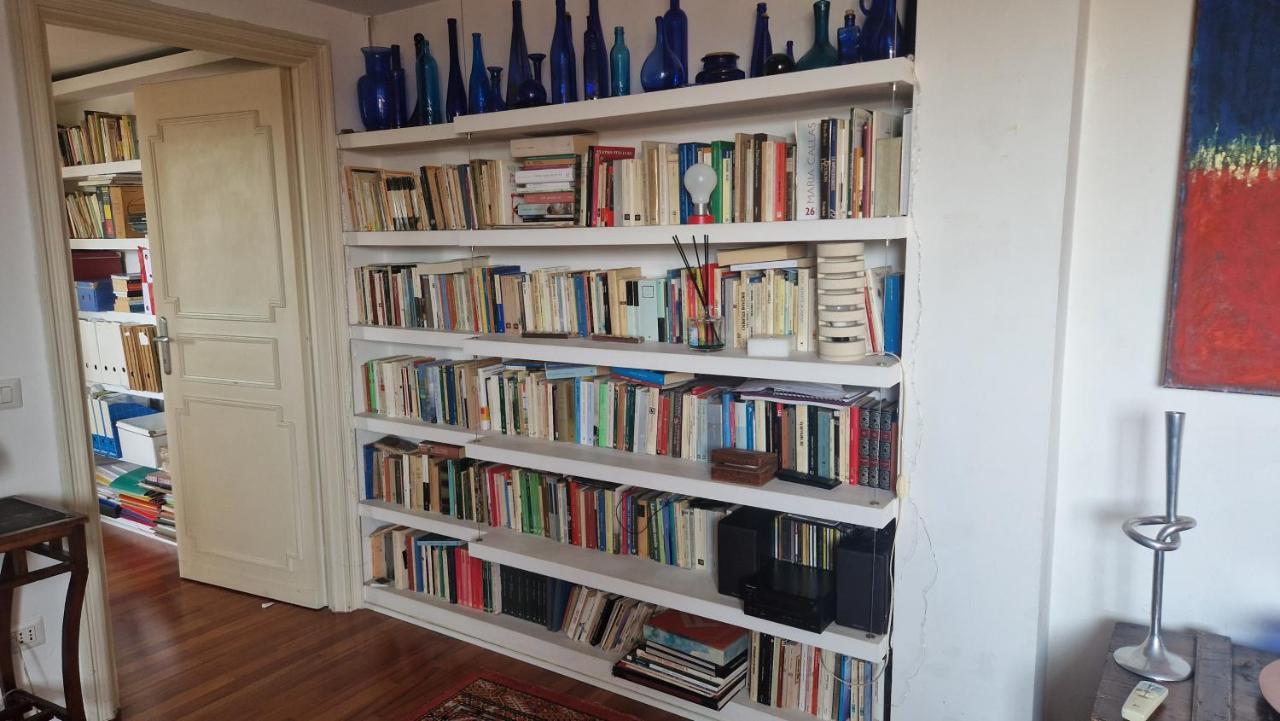 Casa Di Libri - Delizioso Appartamento A 10 Min Da Trastevere 罗马 外观 照片